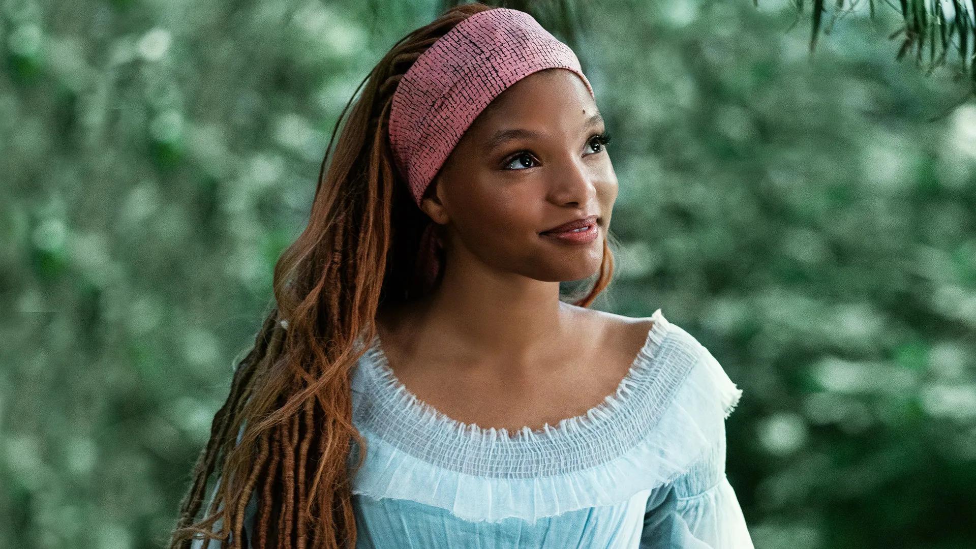 Halle Bailey (Ariel) (The Little Mermaid)