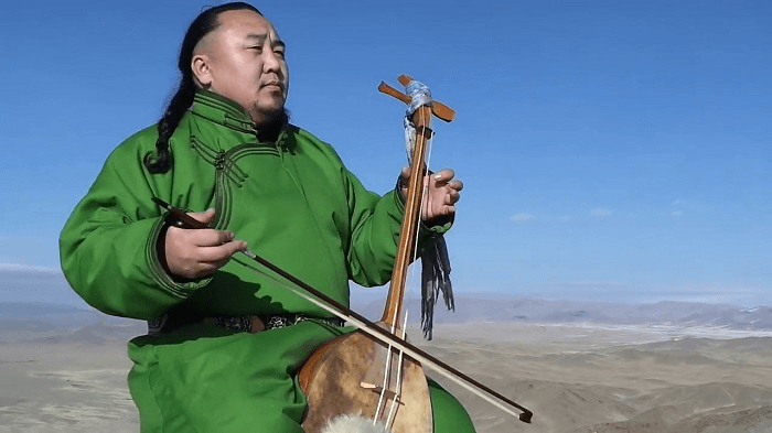 Batzorig Vaanchig (Mongolian Throat Singing)