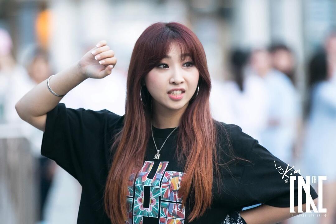 Minzy (2NE1)