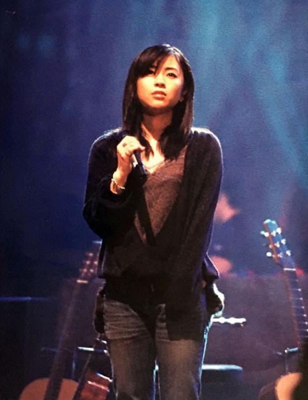 Utada Hikaru - MTV Unplugged 2003