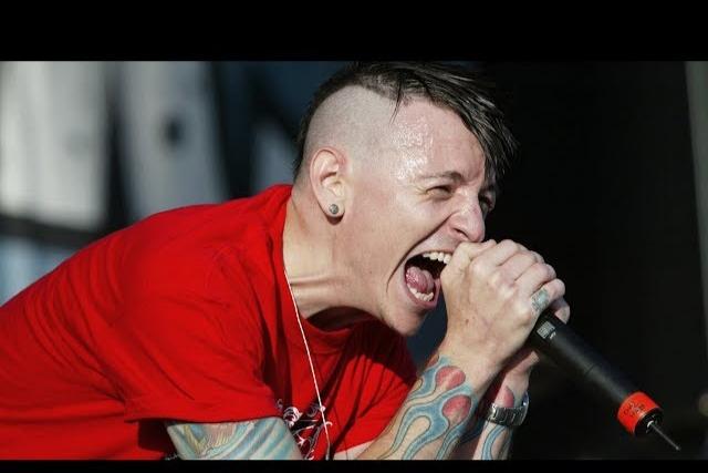 Chester Bennington [Live 2004]