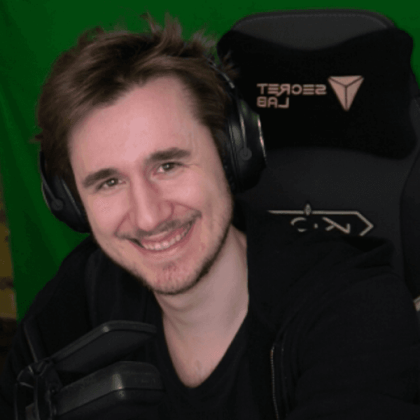 Fierik (Italian Youtuber & Streamer) (REPOST)