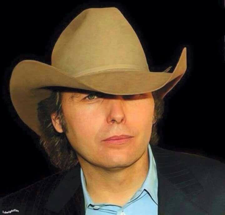 Dwight Yoakam