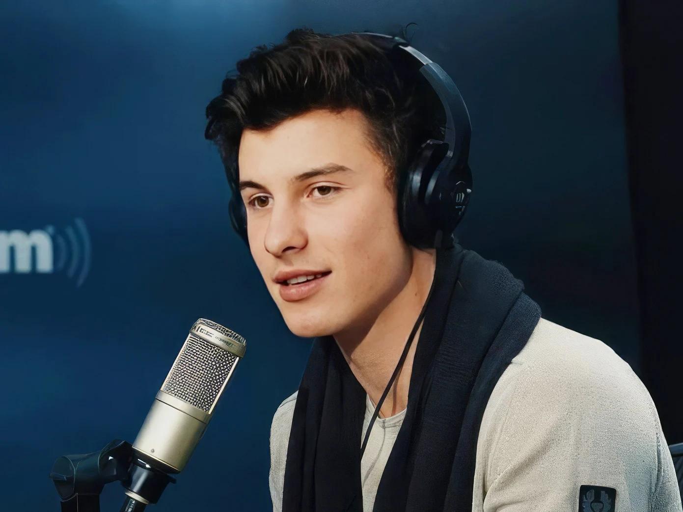 Shawn Mendes (Speaking)