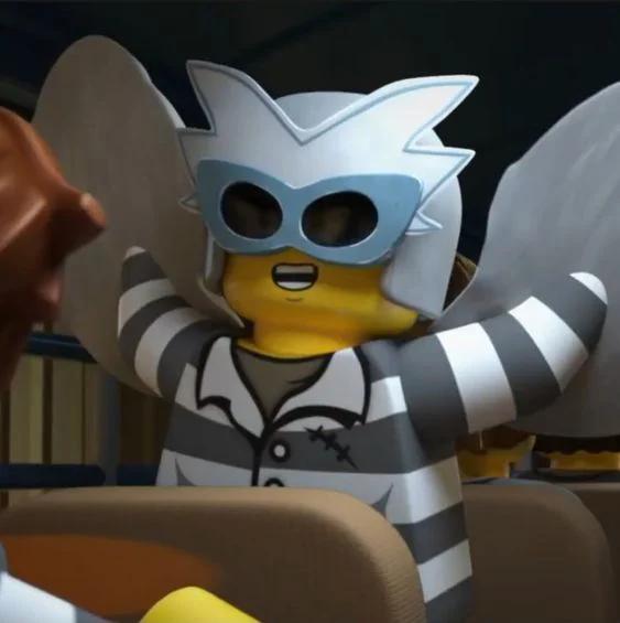 Fugidove [Ninjago]