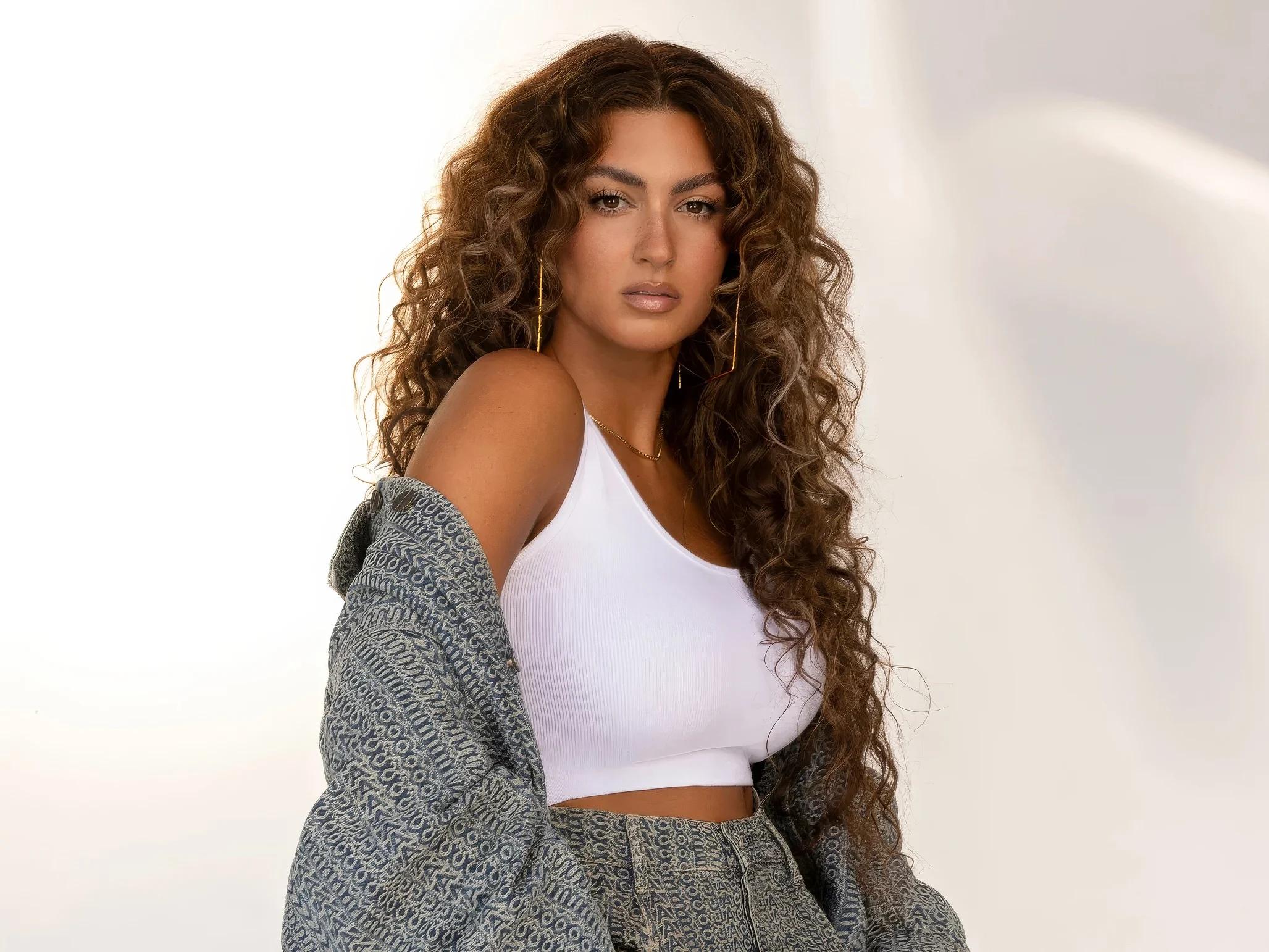 Tori Kelly (2020s)