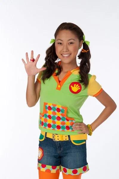 Spanish Voice - Dayen Zheng (Hi-5 House - Lorena Erpel)