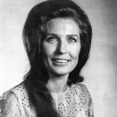 Loretta Lynn (She's Got You Single)